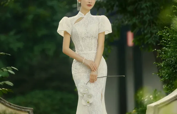 安平Trip Moments【約拍攝影跟拍街拍抓拍航拍/婚紗寫真/微電影宣傳片/多語種翻譯】