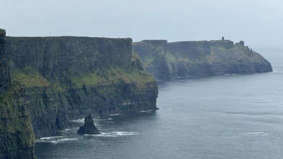 Private Car Tour: Limerick to Cliffs of Moher, Lahinch,Caves