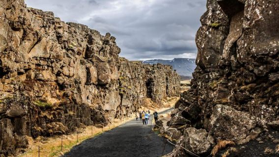 Dari Reykjavik: Tur Sehari Penuh Golden Circle & Kerið