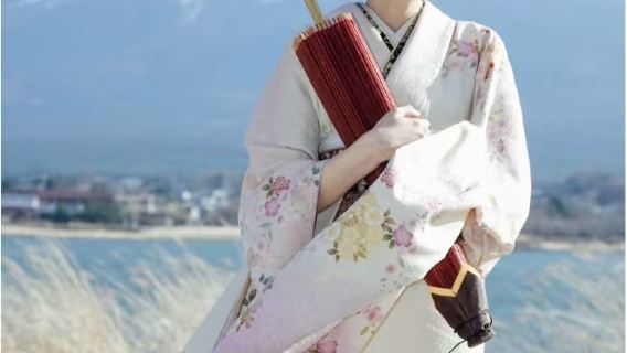 鎌倉大佛+江之電+鎌倉大學前站+江之島+鶴岡八幡宮一日遊
