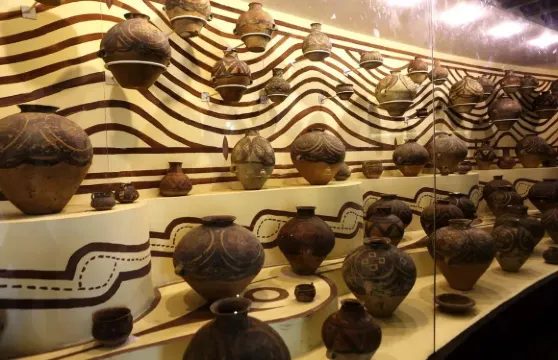 西寧+柳灣彩陶博物館+瞿曇寺+平安驛1日【無套路|真純玩】