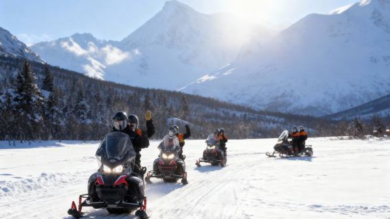 Snowmobile round-trip from Tromsø