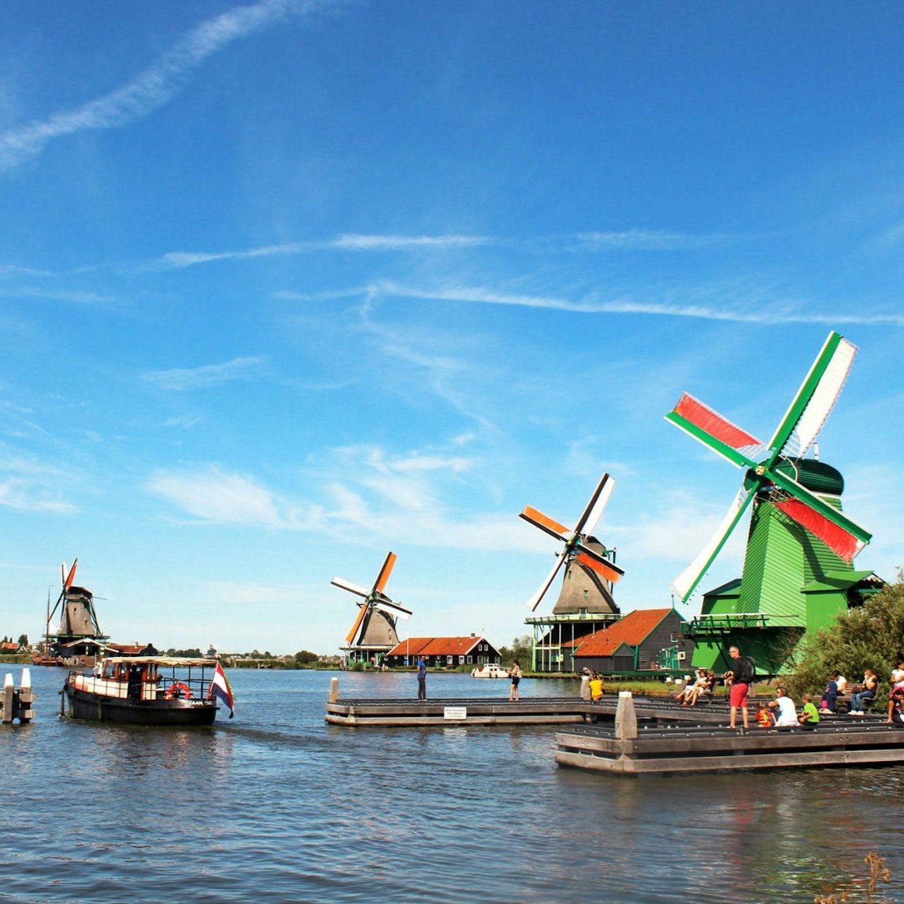 Zaanse Schans: Roundtrip from Amsterdam + Audio Guide