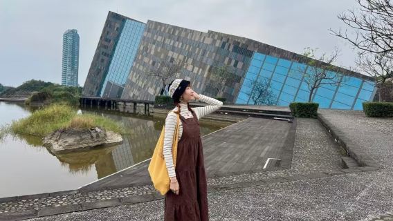 Taipéi ida y vuelta + Museo de Lanyang + Aguas termales de Jiaoxi + Reino Animal y Vegetal de Lanyang + Mercado nocturno de Luodong