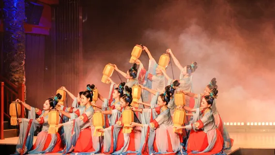 Yibin twenty-four banquet • Immersive imperial feast (ancient music and dance performance + royal indulgence)