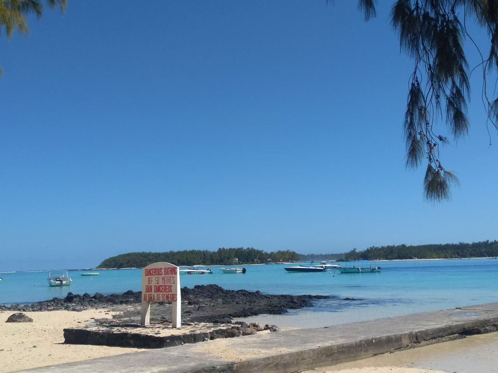 毛里求斯返程送機服務【英文司機】