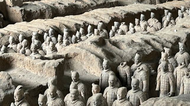 西安秦始皇帝陵博物院（兵馬俑）+趣味人工講解+無線耳麥【12人精品小團丨可選場次丨資深老師講解丨深度精講】