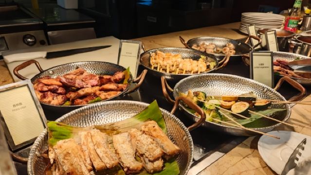 大中華希爾頓飯店-念自助餐·鐵板燒·火鍋