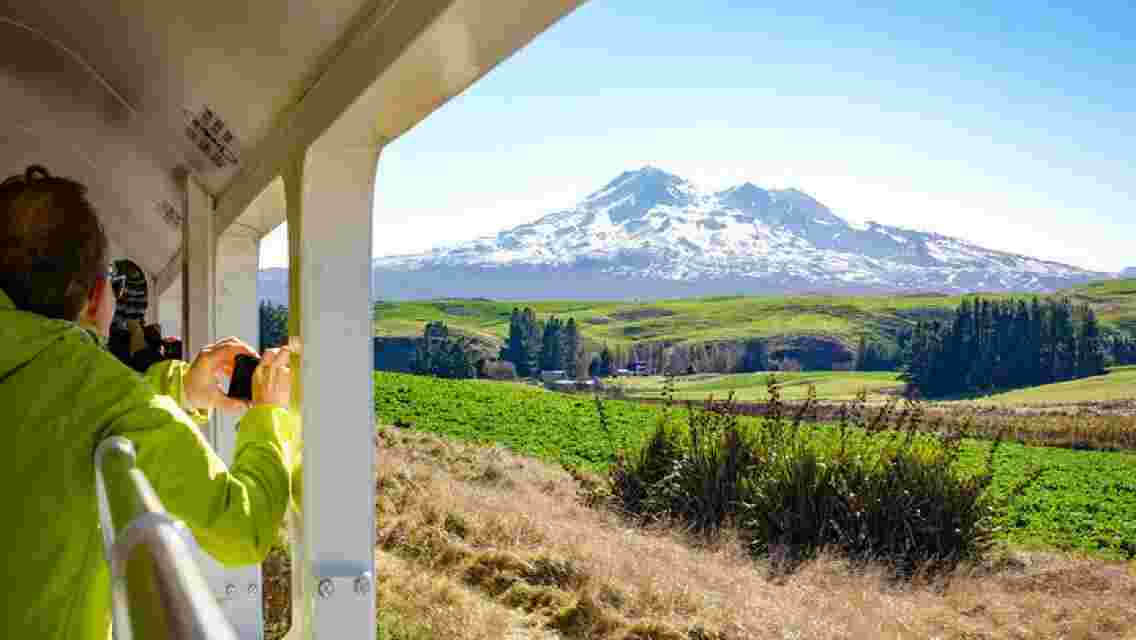 Northern Explorer Train Journey from Auckland to Wellington