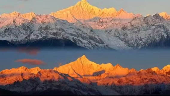 Lijiang Jade Dragon Snow Mountain + Blue Moon Valley 1-day tour • Luxury private tour|Golden Mountain under the Sun|No join-in tour