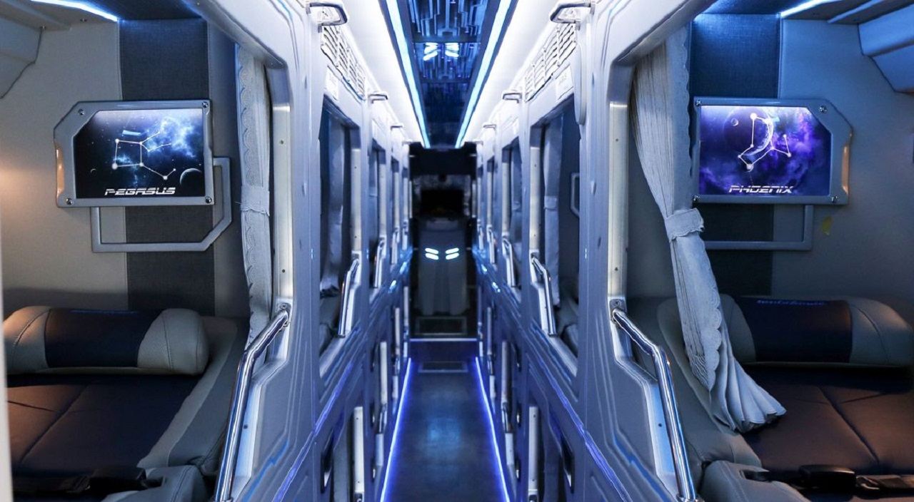 Sapa Express - Luxury Cabin Sleeper bus Hanoi to Sapa 22PM