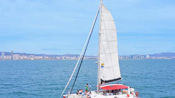 Exclusive Catamaran Cruise with Tapa & Drink Included