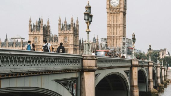 歷史名校與英倫莊園之旅
