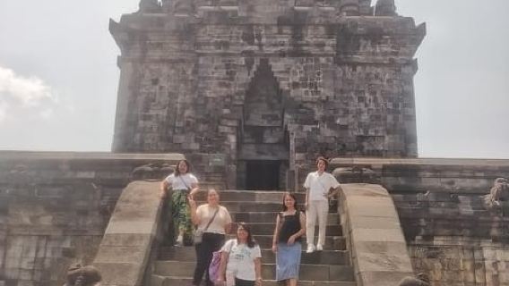 Yogyakarta: Borobudur-Klettergarantie und Prambanan-Tour