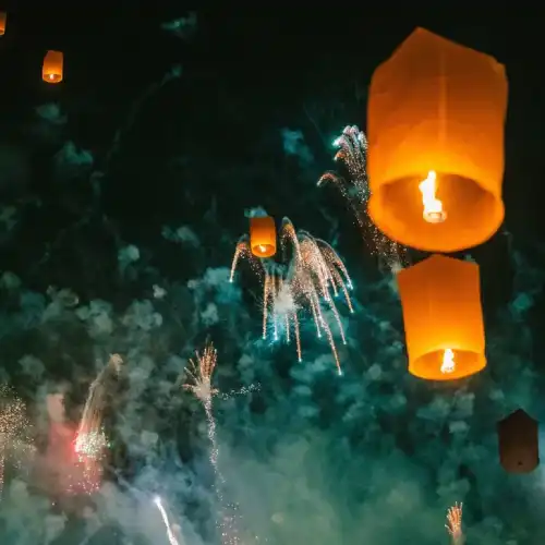 公式会場】2026年チェンマイCADカウントダウン花火ショー｜CAD花火