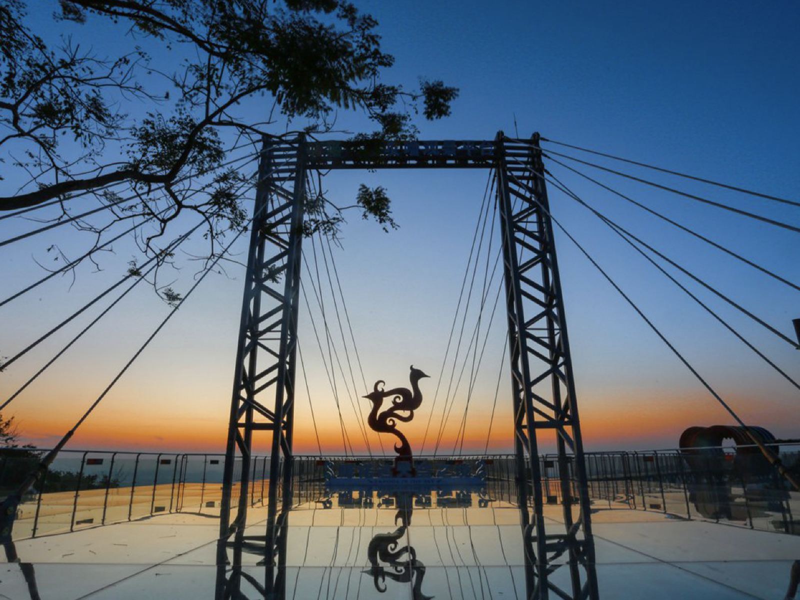 Berangkat dari Sanya: Perjalanan satu hari dengan sewa kendaraan pribadi ke Area Budaya dan Wisata Hutan Hujan Yanoda