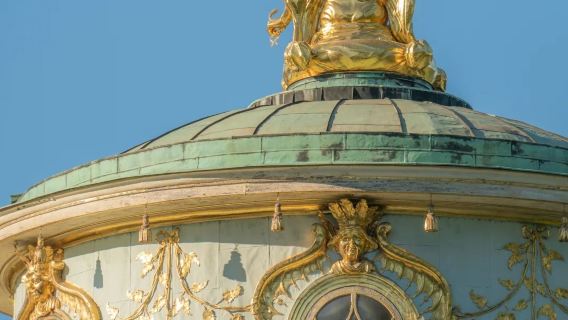 Berlin round-trip to Potsdam - Sanssouci Palace - Dutch Quarter - Glienicke Bridge and more - private charter - top pick