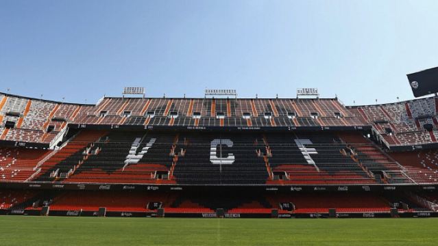 Estadio de Mestalla - La Liga - Thuishaven van Valencia, zelfde prijs voor alle bezoekers [Dompel je onder in de magie van La Liga-voetbal / geen tickets nodig]