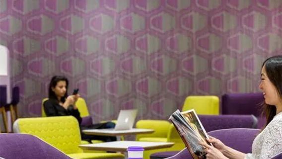 CDG Paris Charles de Gaulle Airport VIP lounge pass - VIP first class for overnight transit/return flights with shower at gate L