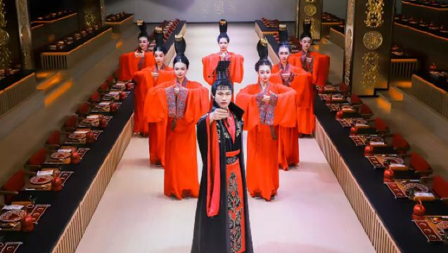 Shanghai Sheng Pesta Istana - Perjamuan Kekaisaran 90 Menit dengan Pertunjukan Tradisional * Perjalanan Waktu Imersif