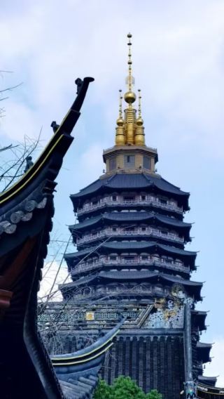 Changzhou Tianning Temple + Qingguo Lane + Yancheng Scenic Area Day Trip