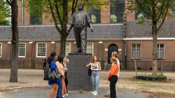 Amsterdam: Van Gogh Museum 2-hour guided tour | Reserve admission to skip the line