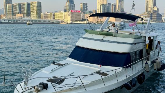 [Hong Kong Sai Kung yacht rental] 70-foot Western-style yacht (capacity 30 people)