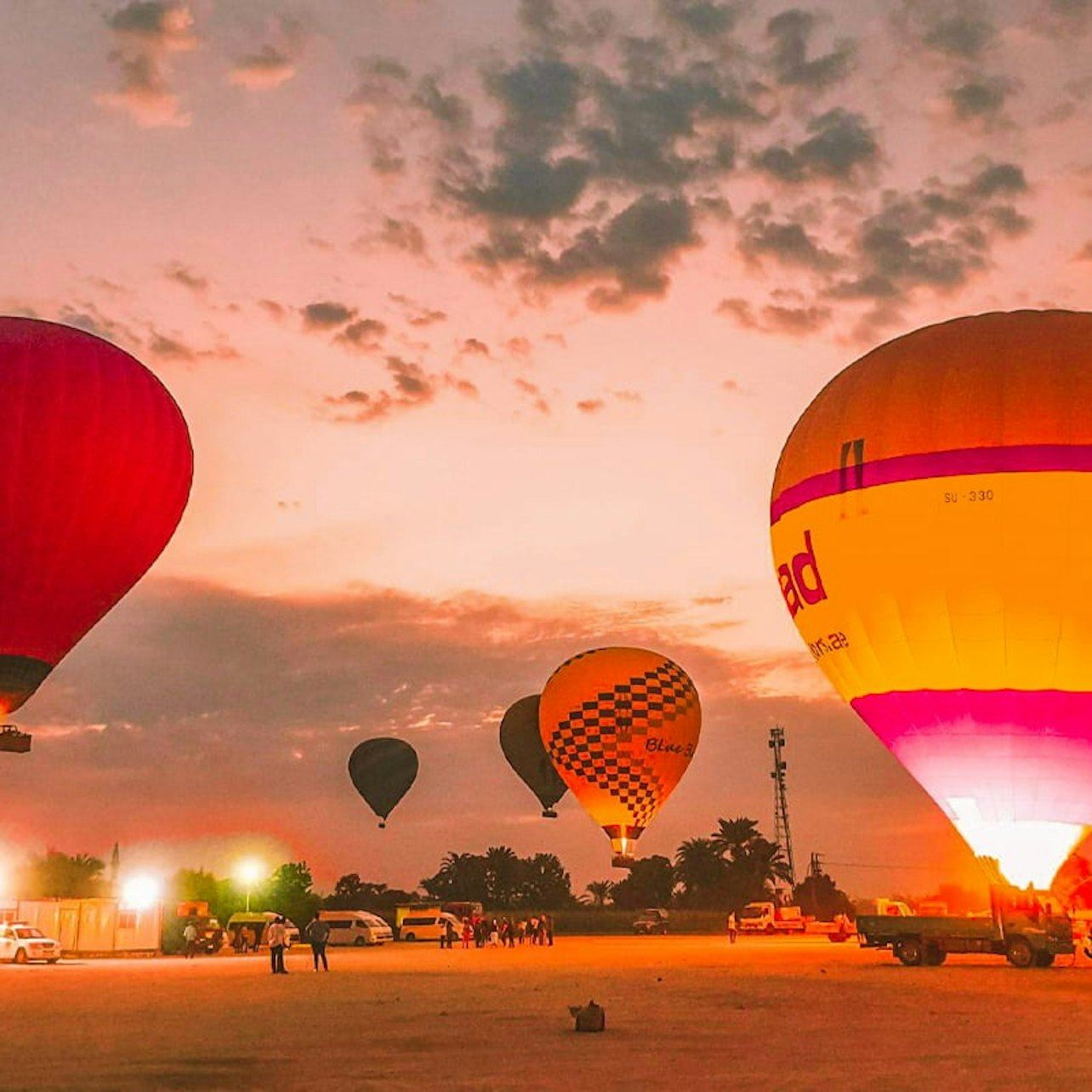 Luxor: giro in mongolfiera + trasferimenti