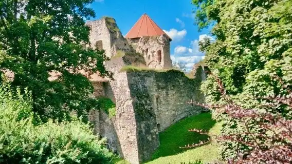 Private Full-Day Trip to Turaida, Sigulda, and Cesis