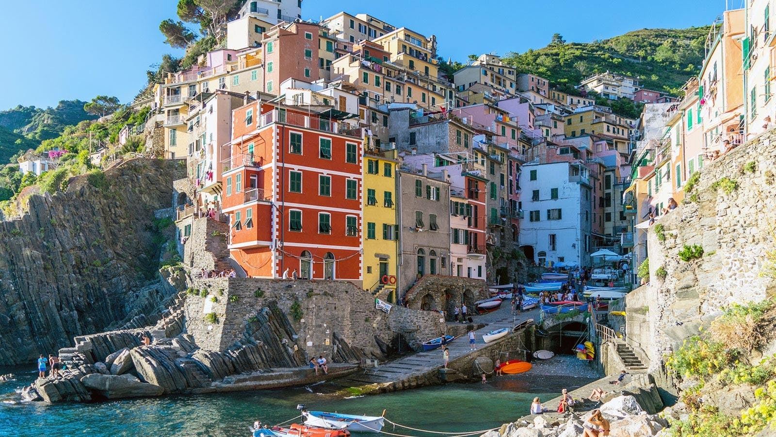 Cinque Terre audio guide with TravelMate app