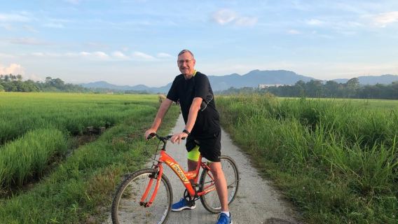 George Town: Balik Pulau Countryside Morning Cycling Tour