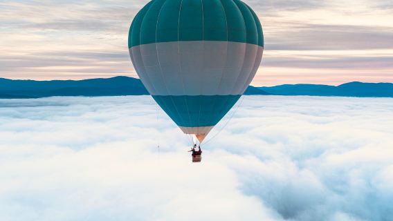 メルボルンヤラバレー熱気球60分フライト【オプションで特製朝食/メルボルン市内指定地点送迎+飛行証明書付き】