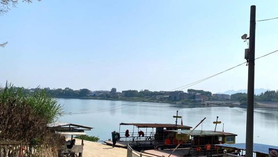 Guangxi Guigang Jintian Uprising Site + Guiping Xishan + Dateng Gorge Private Charter 1-Day Tour with English Service