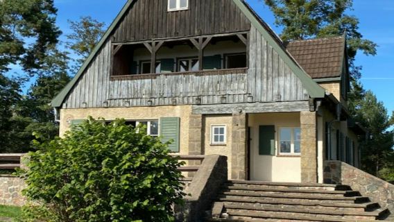 Kem Konsentrasi & Memorial Ravensbrück: Lawatan Sehari dari Berlin