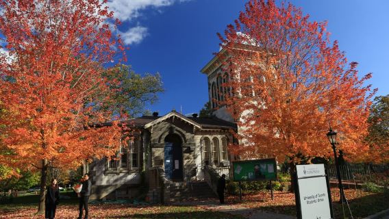 Berlepas dari Toronto, Kanada: Tasik Ontario + Universiti Toronto + Kepulauan Toronto lawatan sewa peribadi
