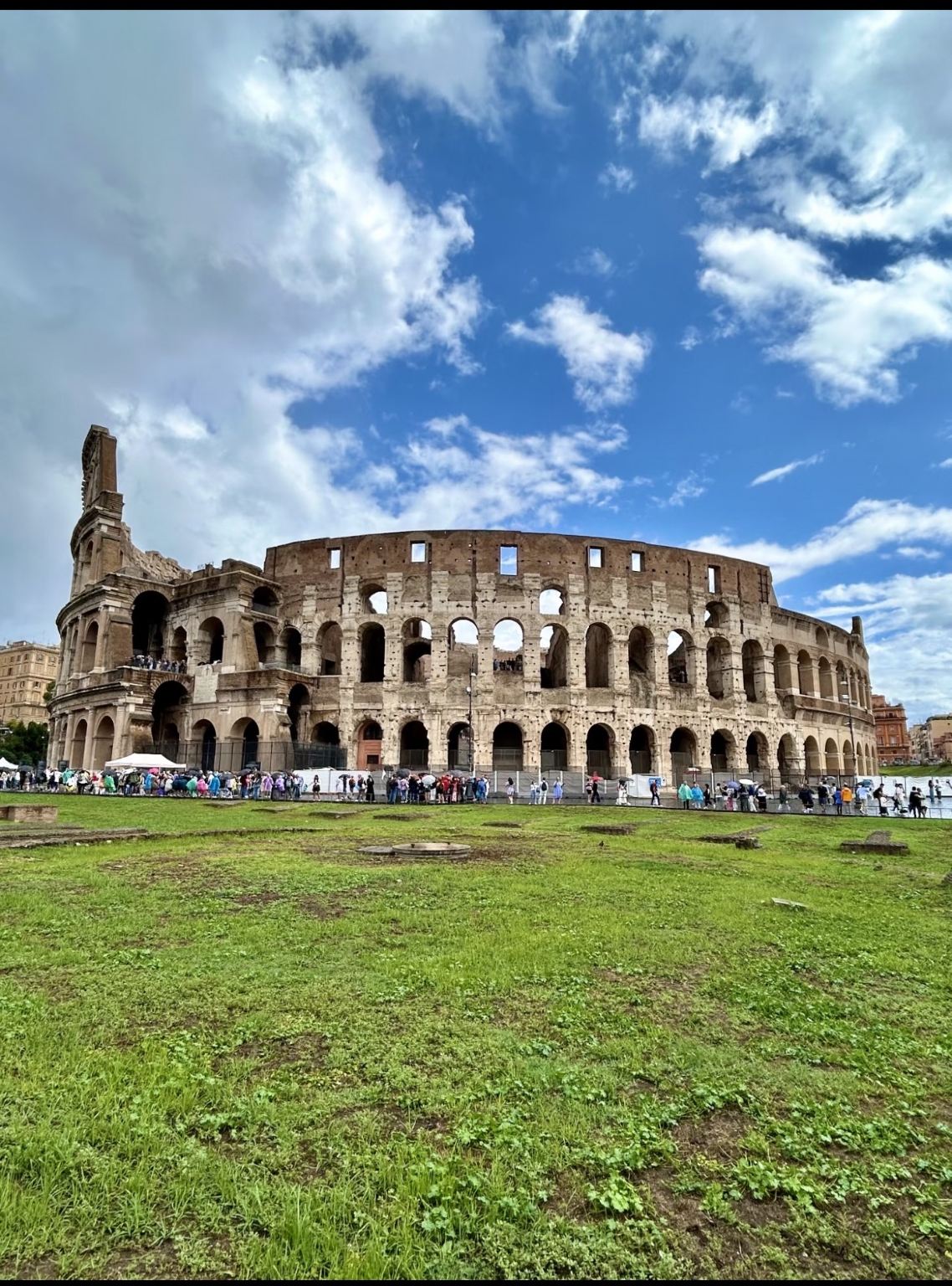 Tour privato con autista al Colosseo, Foro Romano, Pantheon, Fontana di Trevi e Scalinata di Trinità dei Monti