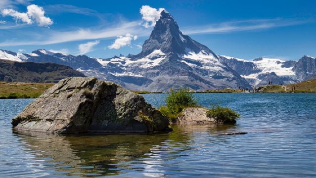 瑞士蘇黎世來回-格林德瓦夢幻山坡-費爾斯特山項目｜包車專線