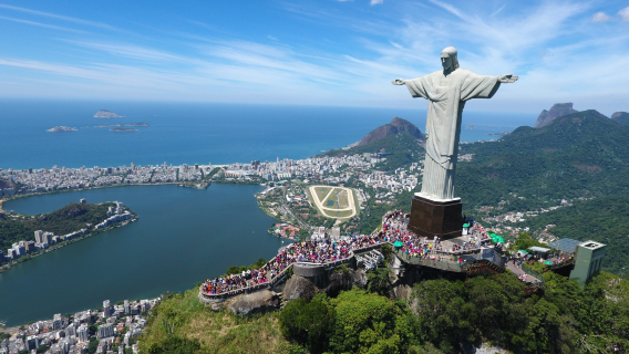 Christ the Redeemer + Parque Lage + Copacabana Beach day tour