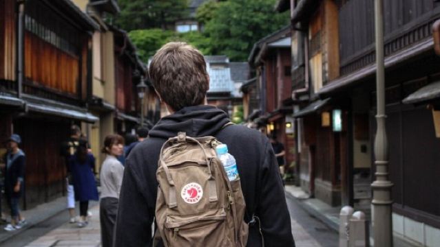 Kanazawa Private Tour with a Local – Highlights & Hidden Gems