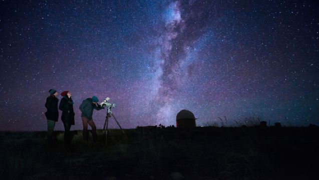 紐西蘭約翰山天文台暗空保護區觀星體驗｜大口徑望遠鏡探索夜空