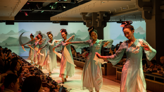 上海宮宴（中國古風表演 帝王級視聽饗宴 沉浸式美學餐宴 漢文化美食劇場）可選古代換裝+精緻化妝體驗