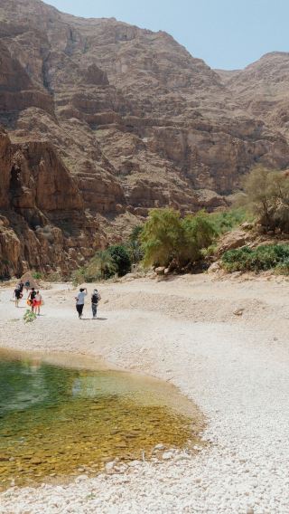 From Muscat: Wadi Shab & Bimmah Sinkhole Full-Day Tour