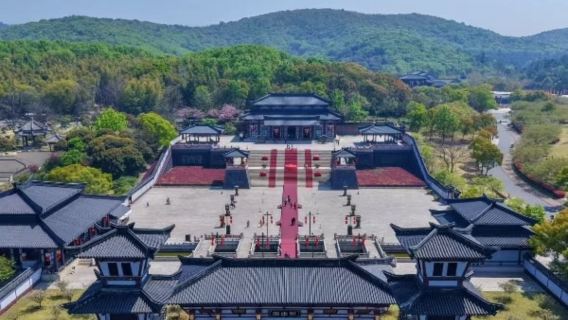 無錫三國城+水滸城【贈送戰舫船】一日遊