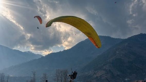 Manali: Paragliding from Valley's Highest Take-Off Point
