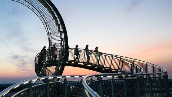Duisburg: Geführte Abendtour bei „Tiger and Turtle“
