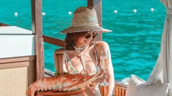 芭堤雅復古長尾船包船出海【豐盛海鮮餐|浮潛海釣|半日/一日遊