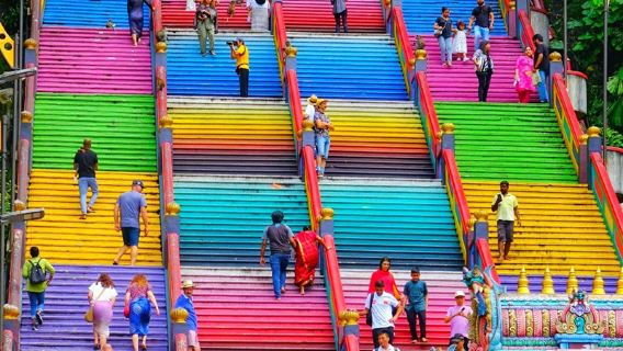 Depuis Kuala Lumpur : excursion d'une journée aux grottes de Batu et aux Genting Highlands (billets de téléphérique, standard inclus)