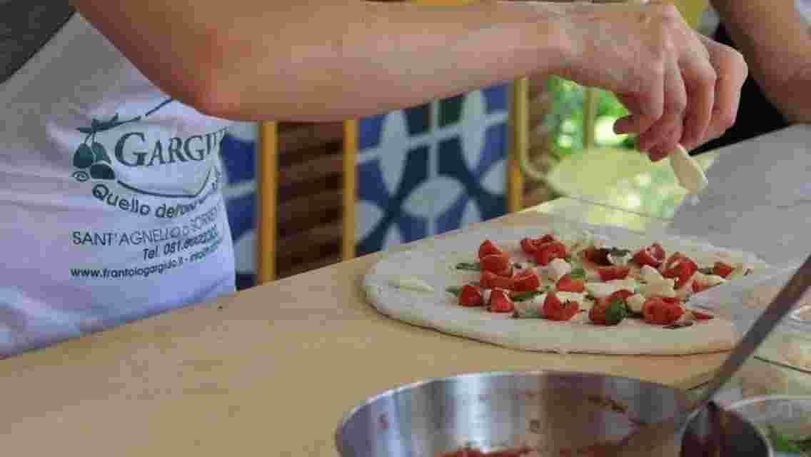 Sorrento tour, pizza school, extra virgin olive oil tasting