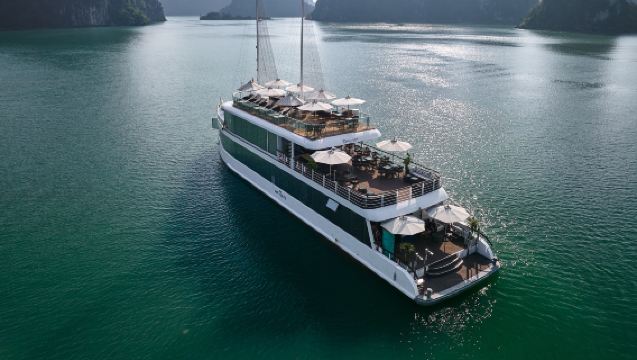 ล่องเรือหรู Jade Sails Cruise หนึ่งวันพร้อมบุฟเฟต์อาหารกลางวันและรถลีมูซีนรับส่งในอ่าวฮาลอง