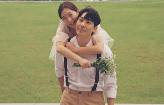 法國巴約Trip Moments【婚禮拍攝 街拍 跟拍 航拍 攝影錄影 多語言翻譯/底片全送/動作指導】